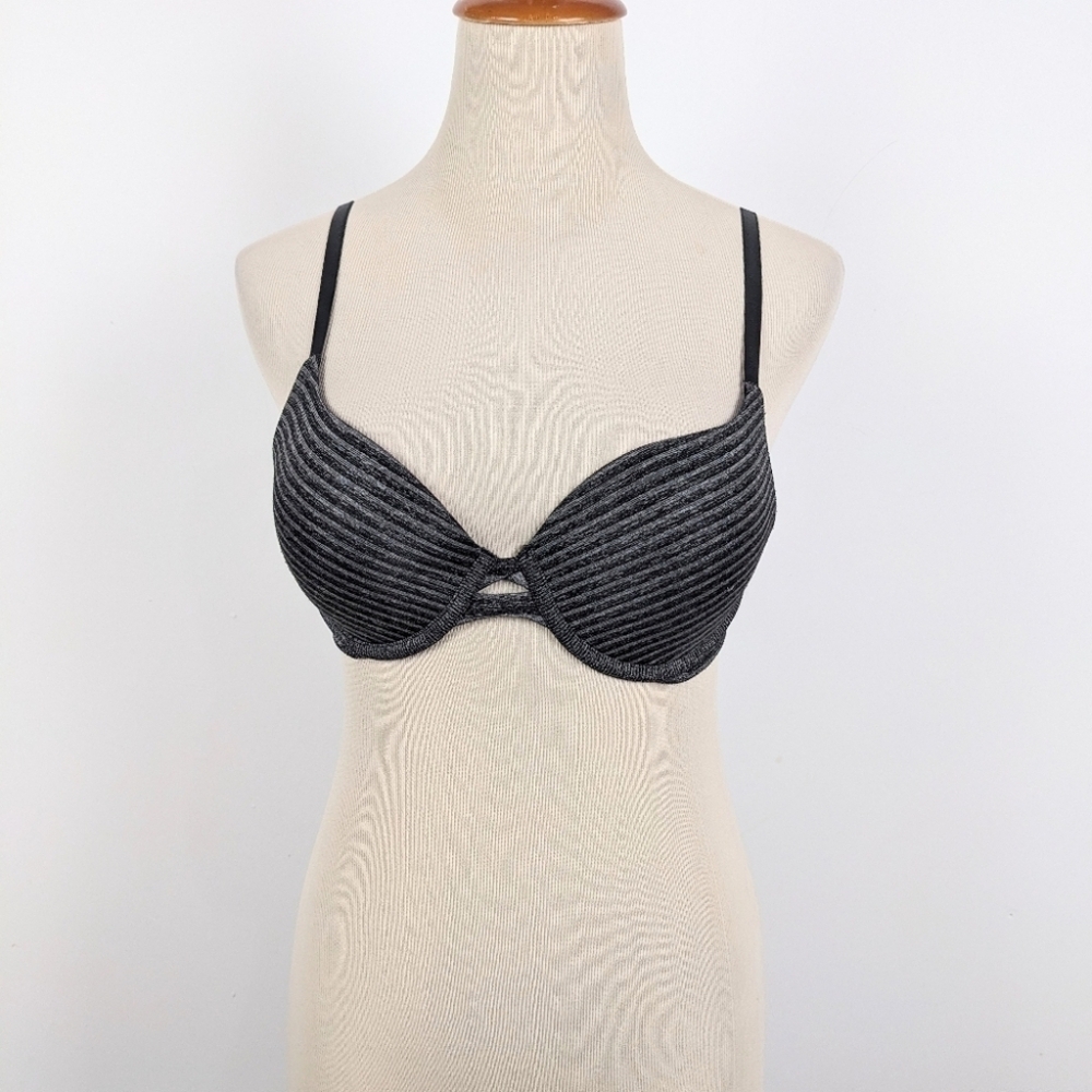 Victoria's Secret Perfect Shape Bra 32C